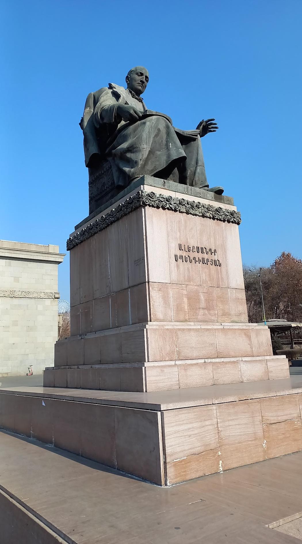 Statue d'Alexandre Spendiaryan