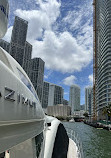 Luxury Yacht Rentals Miami Beach | Miami Boat Charters