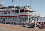 Paddlewheeler Creole Queen