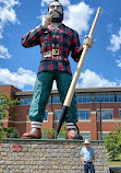 Paul Bunyan Statue