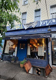 Mominette Bistro