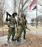 The Three Servicemen Statue