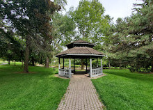 Rosetta McClain Gärten