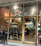 Louisa Coffee - shop New Zhuang Longan