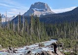 Takakkaw Falls Parking Lot