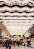 Narita International Airport Corp