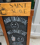 Book and Coffee Shop Saint-Suave