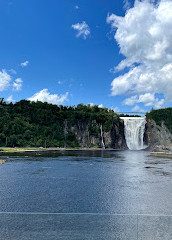 Montmorency Falls Parking