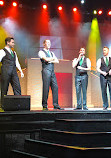 Dublin's Irish Tenors And The Celtic Ladies