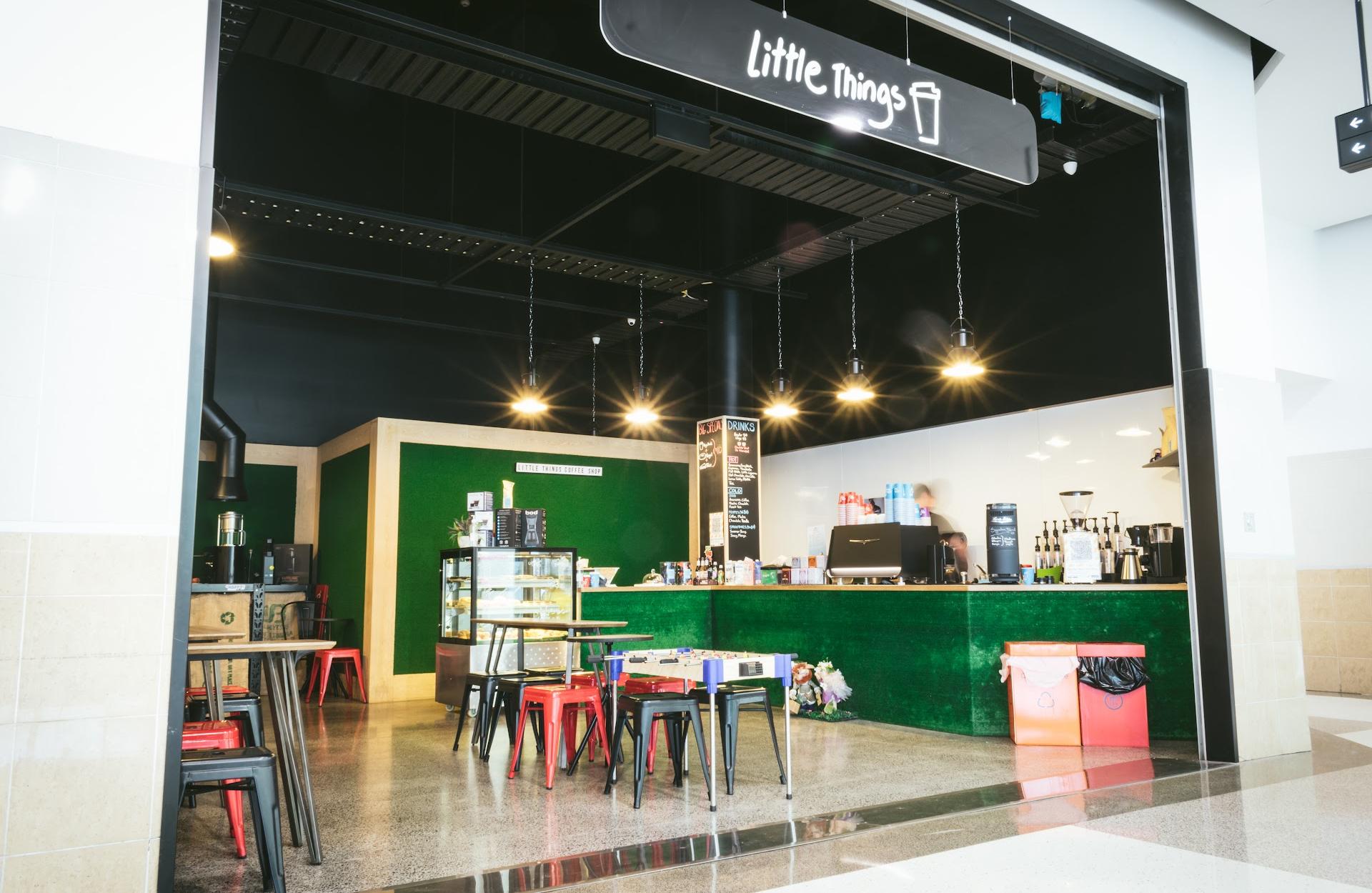 Little Things Coffee Shop & Micro-Roastery