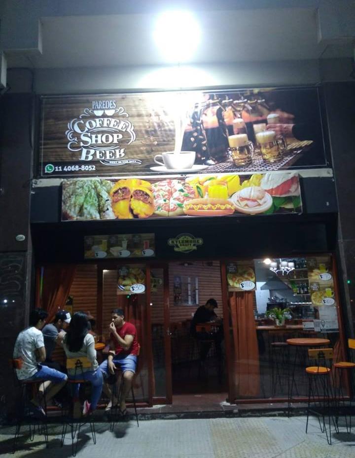 Paredes coffee shop beer