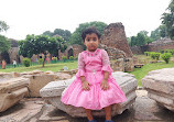 Qutub Minar Park