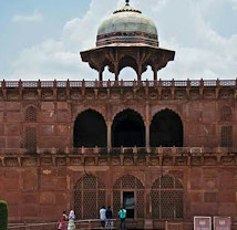 Taj Museum