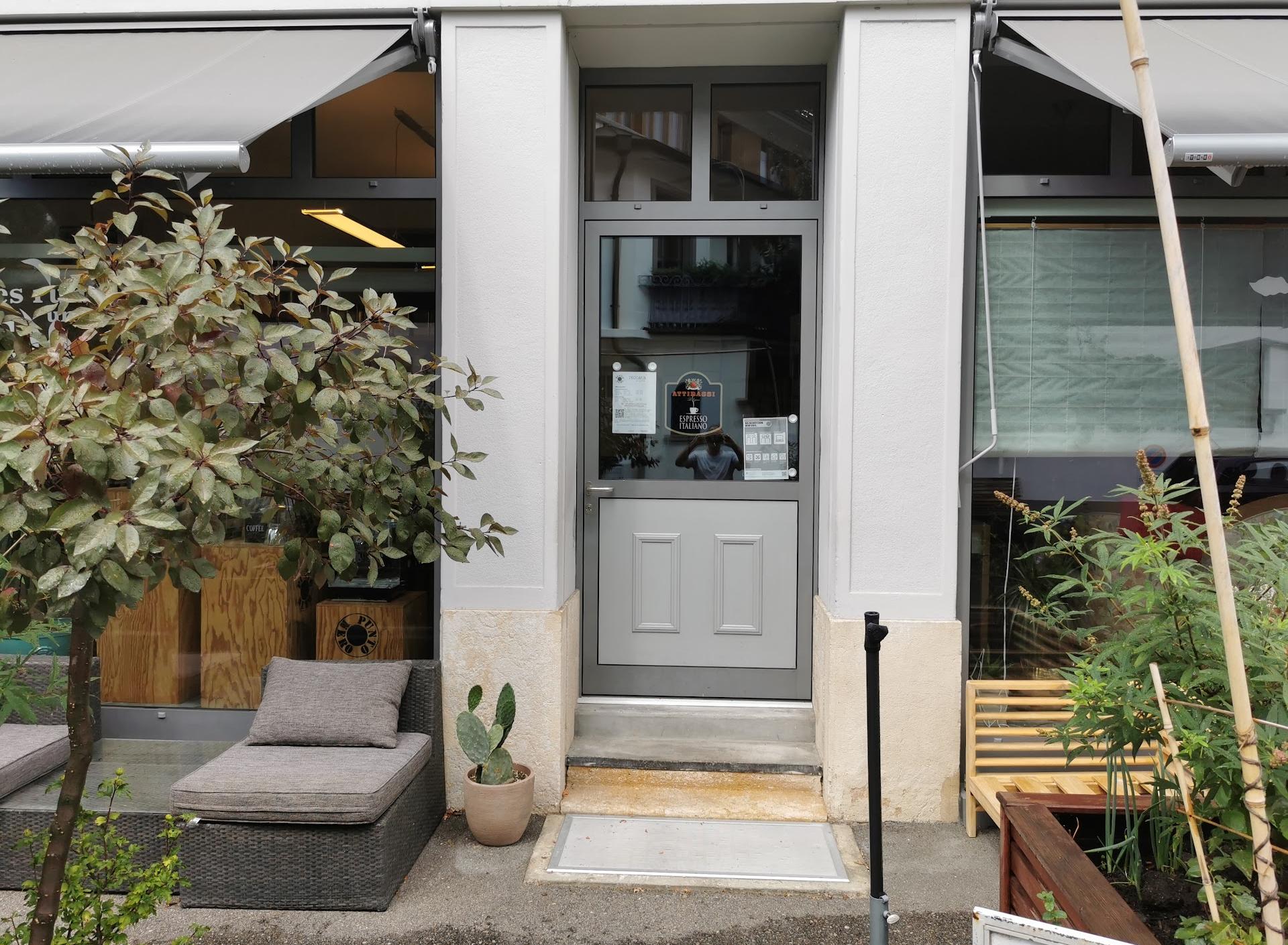 Coffee Shop Punto Nero