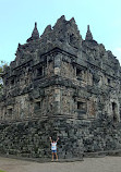 Candi Sari