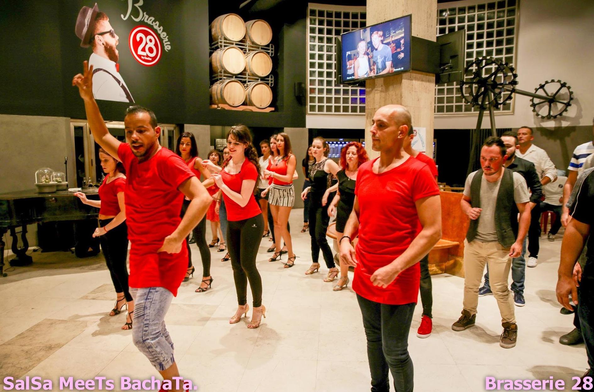 Bachata Bruxelles Salsa Latin Dance Evolution School