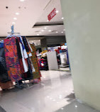 Shoppers Stop