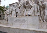 Kossuth Lajos Monument