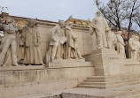 Kossuth Lajos Monument