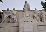 Kossuth Lajos Monument