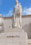 بنای یادبود Lajos Kossuth