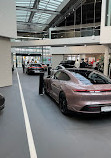 Porsche Zentrum Stuttgart