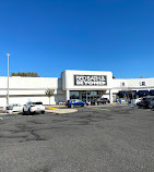 Woodbury Plaza