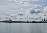 The Port of Vancouver Lookout