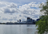 The Port of Vancouver Lookout