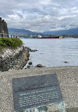 The Port of Vancouver Lookout