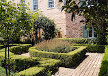 BK Historic House and Gardens