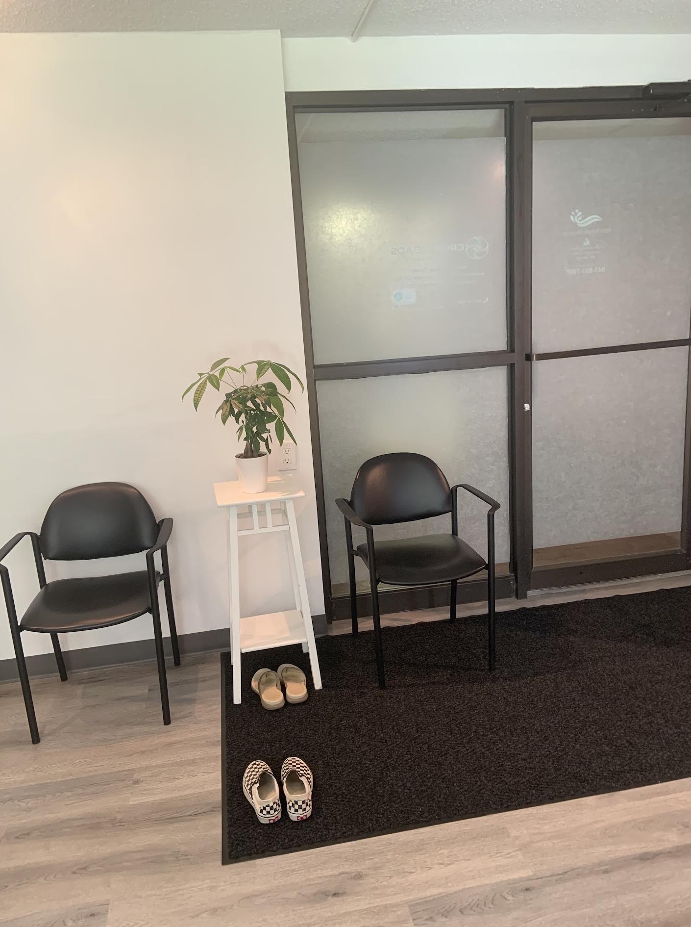 Where is Crossroads Wellness : RMT, massage therapy, acupuncture, chinese  medicine, direct billing (North York, Canada) Reasons to Visit the  Crossroads Wellness : RMT, massage therapy, acupuncture, chinese medicine,  direct billing