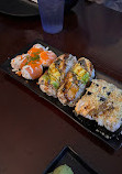 101 Sushi Roll and Grill