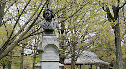 Статуя Людвига Ван Бетховена